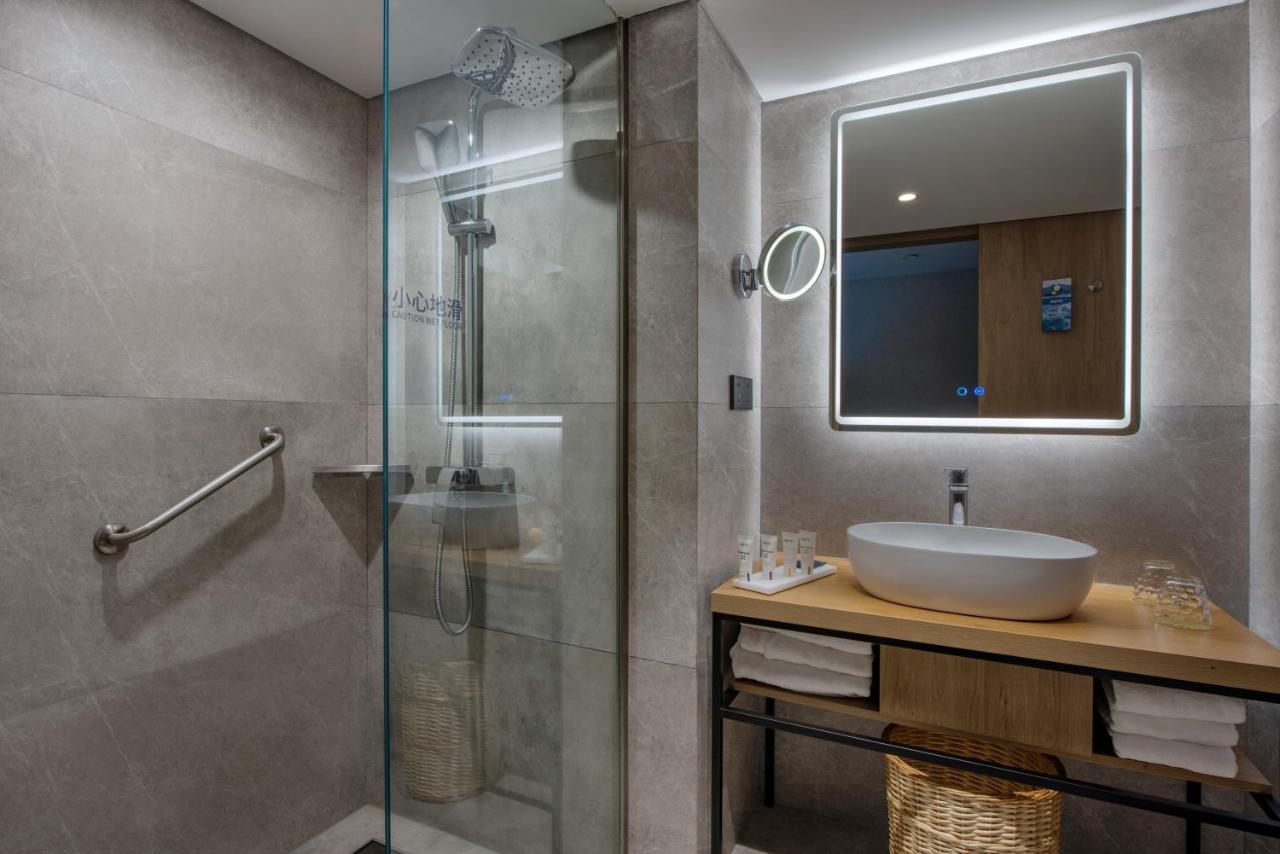Park Inn By Radisson Shanghai Huanqiugang ภายนอก รูปภาพ